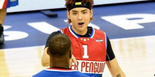 娱乐吃瓜酱男生打球,吃瓜酱眼中的篮球少年热血传奇